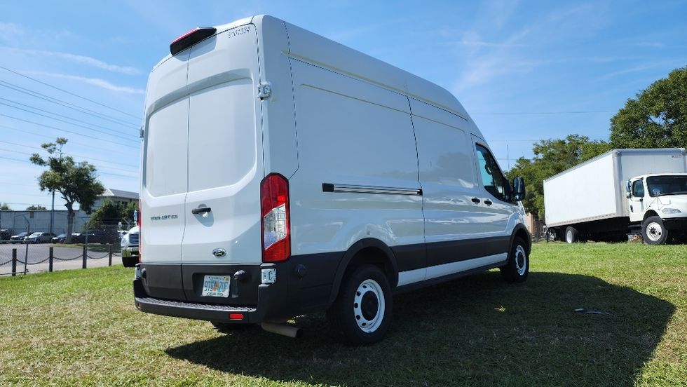 Cargo Van (Panel Van)-Light and Medium Duty Trucks-Ford-2022-Transit 250-Ocala-FL-104,115\n\t\tmiles-$ 34,750 - Image 13