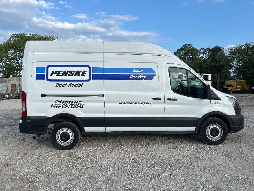 Cargo Van (Panel Van)-Light and Medium Duty Trucks-Ford-2022-Transit 250-Ocala-FL-105,730\n\t\tmiles-$ 37,750 - Image 15