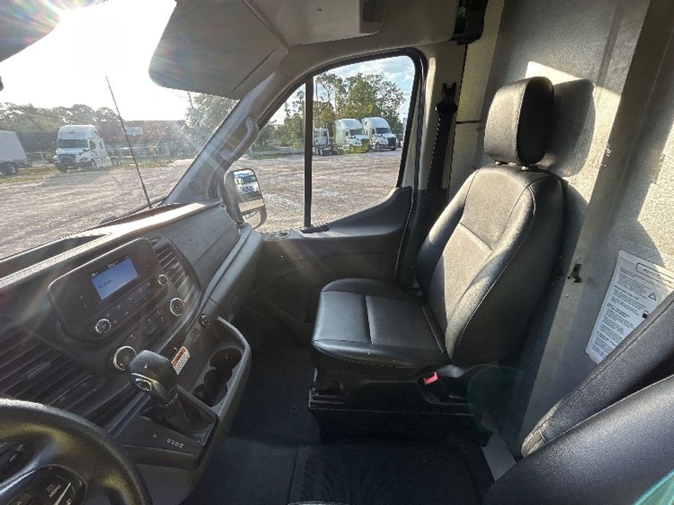 Cargo Van (Panel Van)-Light and Medium Duty Trucks-Ford-2022-Transit 250-Ocala-FL-105,730\n\t\tmiles-$ 37,750 - Image 19