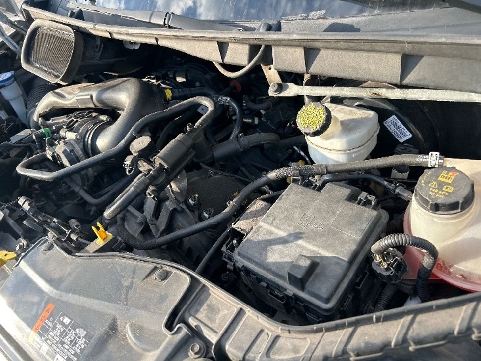 Cargo Van (Panel Van)-Light and Medium Duty Trucks-Ford-2022-Transit 250-Ocala-FL-105,730\n\t\tmiles-$ 37,750 - Image 24