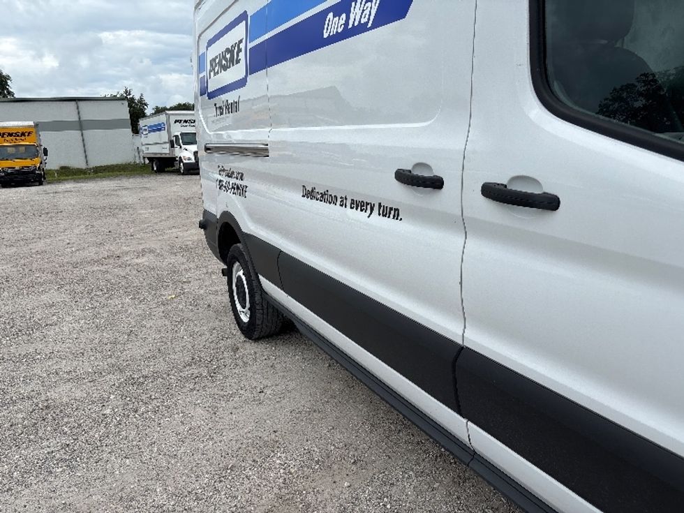 Cargo Van (Panel Van)-Light and Medium Duty Trucks-Ford-2022-Transit 250-Ocala-FL-105,730\n\t\tmiles-$ 37,750 - Image 30