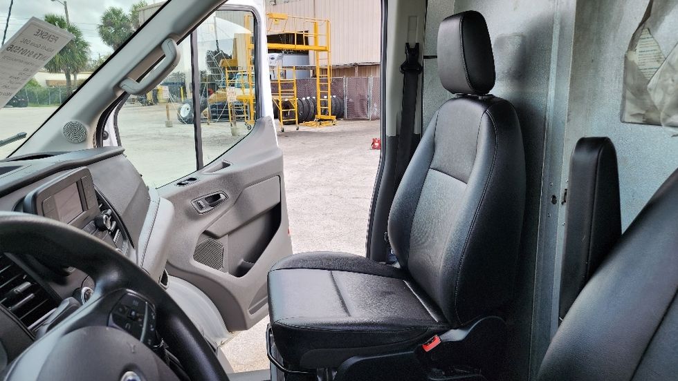 Cargo Van (Panel Van)-Light and Medium Duty Trucks-Ford-2022-Transit 250-Ocala-FL-106,189\n\t\tmiles-$ 33,500 - Image 19