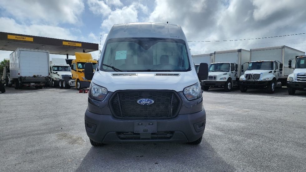 Cargo Van (Panel Van)-Light and Medium Duty Trucks-Ford-2022-Transit 250-Ocala-FL-106,189\n\t\tmiles-$ 33,500 - Image 2