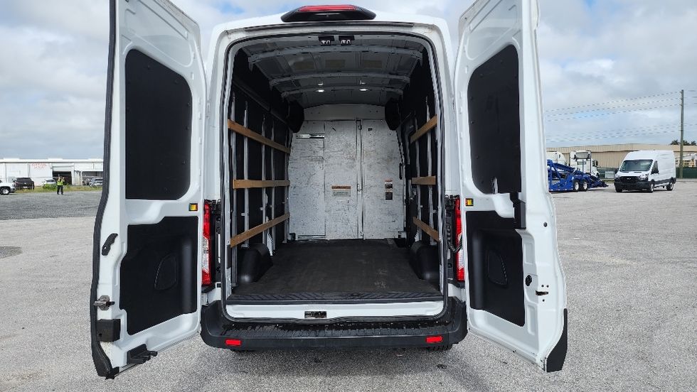 Cargo Van (Panel Van)-Light and Medium Duty Trucks-Ford-2022-Transit 250-Ocala-FL-106,189\n\t\tmiles-$ 33,500 - Image 9