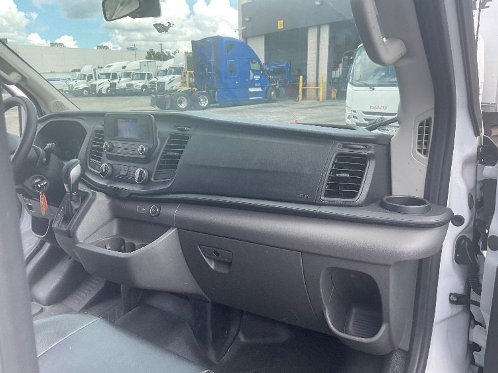 Cargo Van (Panel Van)-Light and Medium Duty Trucks-Ford-2022-Transit 250-Ocala-FL-77,845\n\t\tmiles-$ 37,000 - Image 20