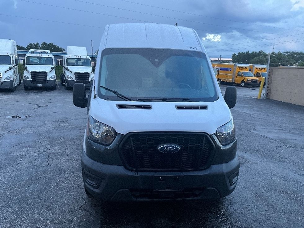 Cargo Van (Panel Van)-Light and Medium Duty Trucks-Ford-2022-Transit 250-Ocala-FL-99,564\n\t\tmiles-$ 36,500 - Image 2