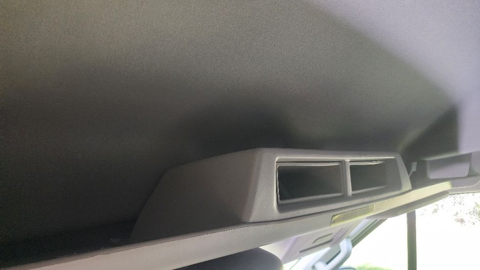 Cargo Van (Panel Van)-Light and Medium Duty Trucks-Ford-2022-Transit 250-Ocala-FL-99,564\n\t\tmiles-$ 36,500 - Image 25