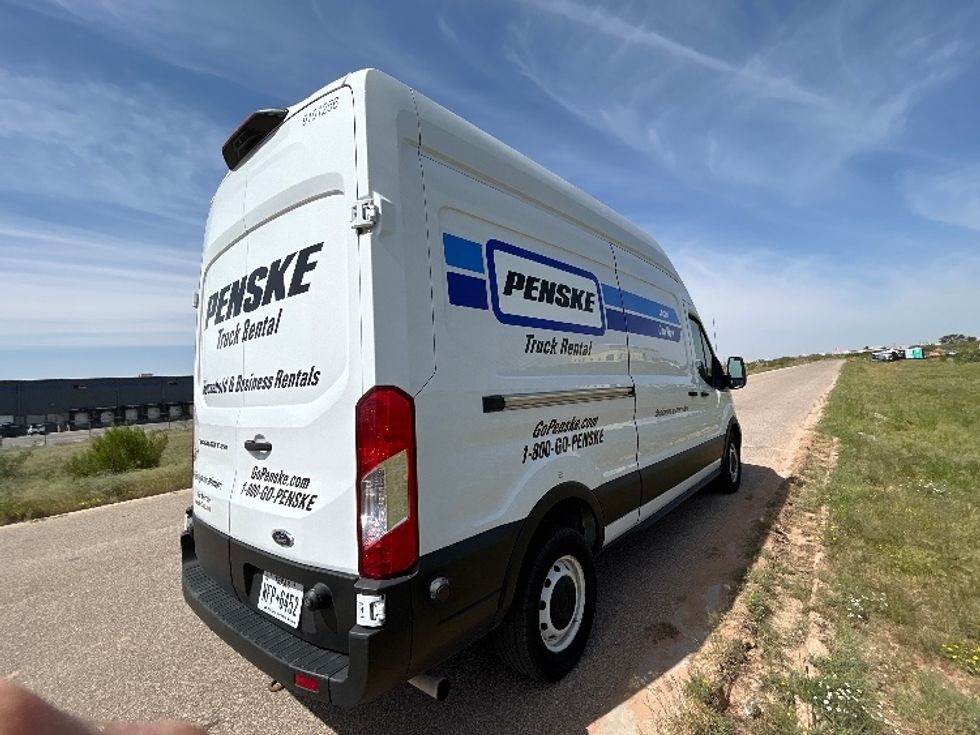 Cargo Van (Panel Van)-Light and Medium Duty Trucks-Ford-2022-Transit 250-Odessa-TX-112,233\n\t\tmiles-$ 35,500 - Image 13