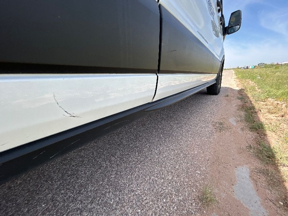 Cargo Van (Panel Van)-Light and Medium Duty Trucks-Ford-2022-Transit 250-Odessa-TX-112,233\n\t\tmiles-$ 35,500 - Image 14