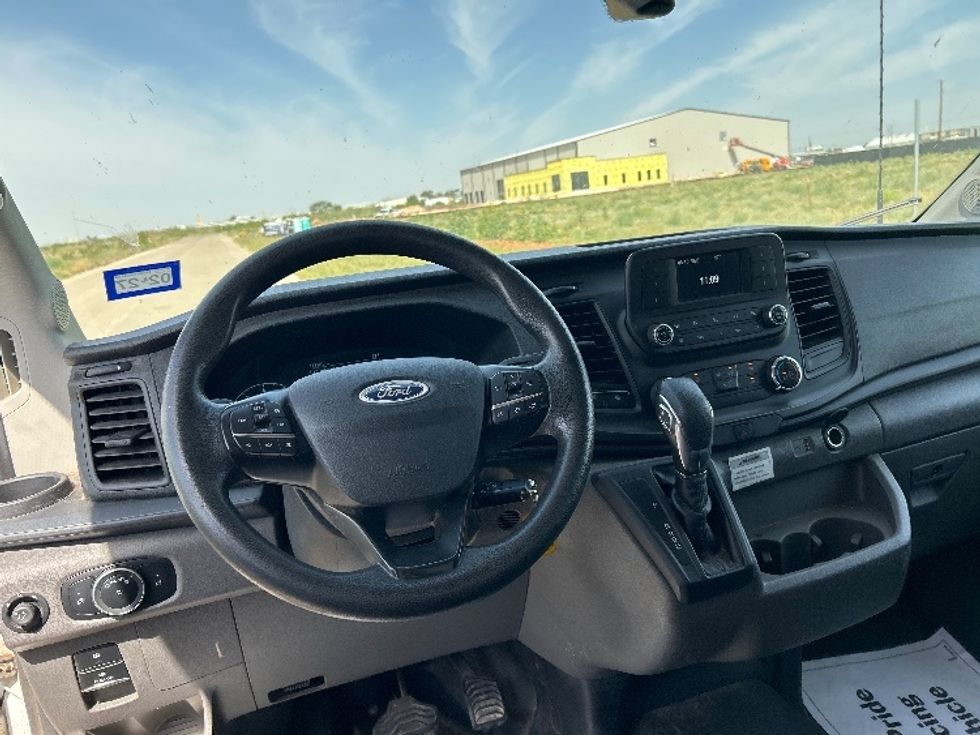 Cargo Van (Panel Van)-Light and Medium Duty Trucks-Ford-2022-Transit 250-Odessa-TX-112,233\n\t\tmiles-$ 35,500 - Image 17