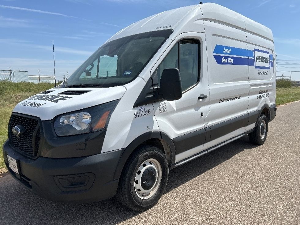 Cargo Van (Panel Van)-Light and Medium Duty Trucks-Ford-2022-Transit 250-Odessa-TX-112,233\n\t\tmiles-$ 35,500 - Image 3