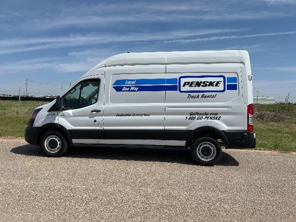 Cargo Van (Panel Van)-Light and Medium Duty Trucks-Ford-2022-Transit 250-Odessa-TX-112,233\n\t\tmiles-$ 35,500 - Image 4
