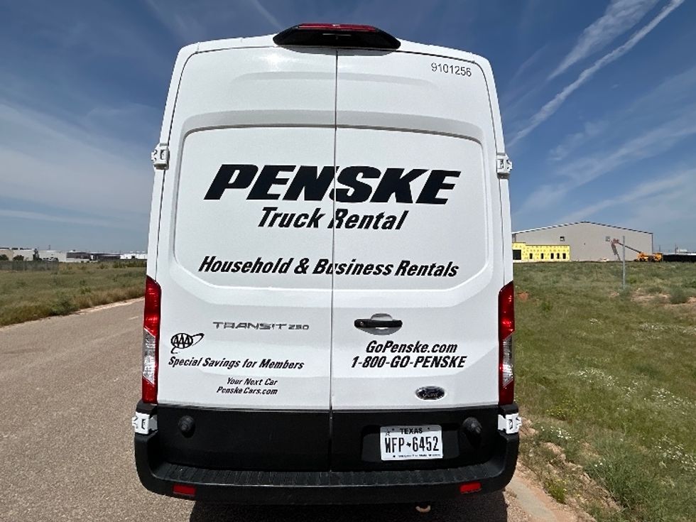 Cargo Van (Panel Van)-Light and Medium Duty Trucks-Ford-2022-Transit 250-Odessa-TX-112,233\n\t\tmiles-$ 35,500 - Image 8
