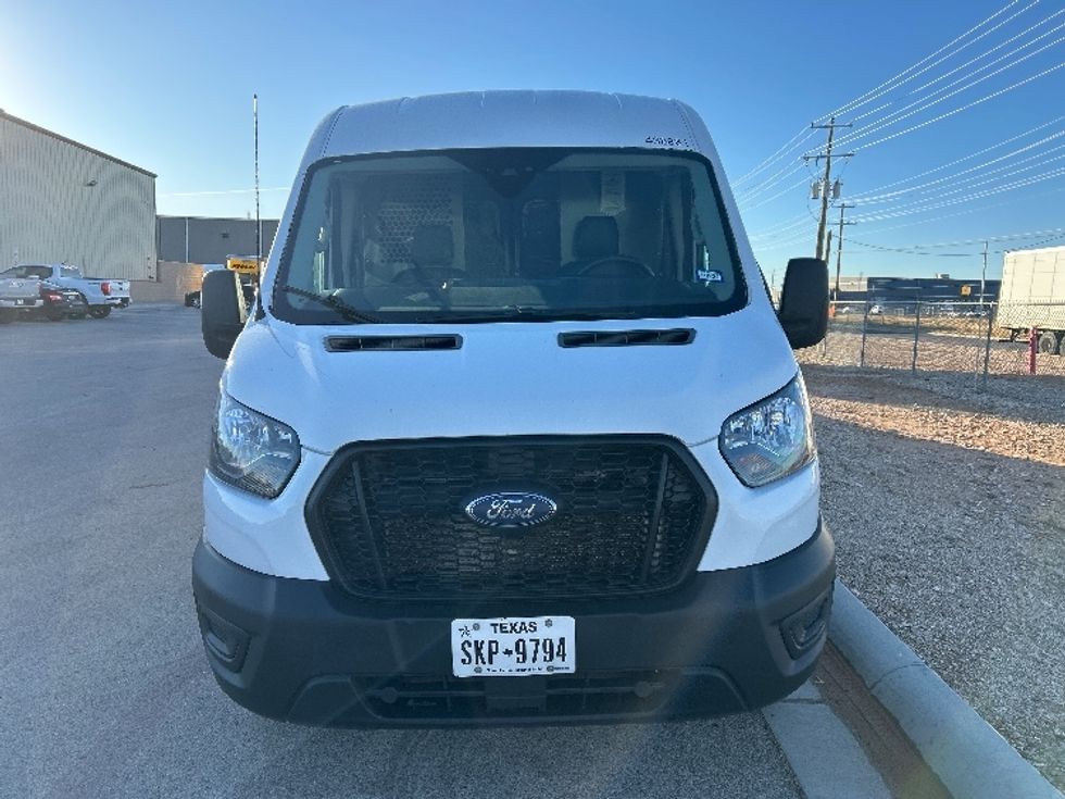 Cargo Van (Panel Van)-Light and Medium Duty Trucks-Ford-2022-Transit 250-Odessa-TX-147,914\n\t\tmiles-$ 23,750 - Image 2