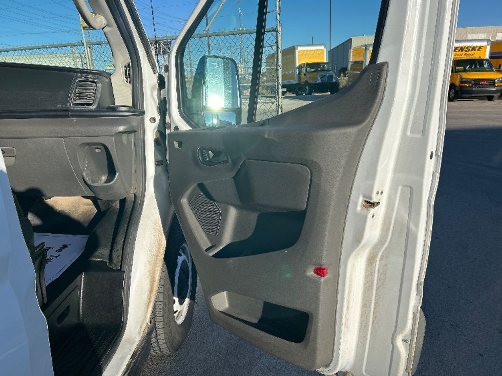 Cargo Van (Panel Van)-Light and Medium Duty Trucks-Ford-2022-Transit 250-Odessa-TX-147,914\n\t\tmiles-$ 23,750 - Image 20