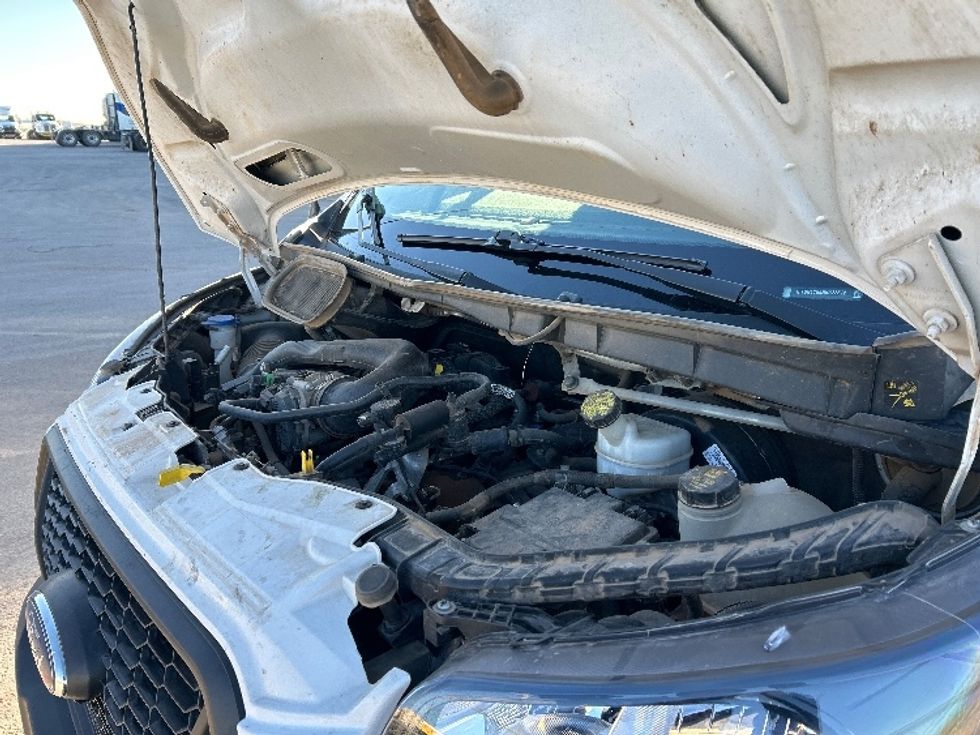 Cargo Van (Panel Van)-Light and Medium Duty Trucks-Ford-2022-Transit 250-Odessa-TX-147,914\n\t\tmiles-$ 23,750 - Image 24