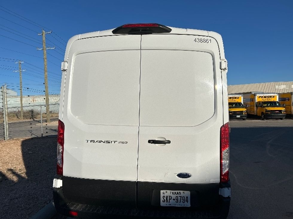 Cargo Van (Panel Van)-Light and Medium Duty Trucks-Ford-2022-Transit 250-Odessa-TX-147,914\n\t\tmiles-$ 23,750 - Image 7