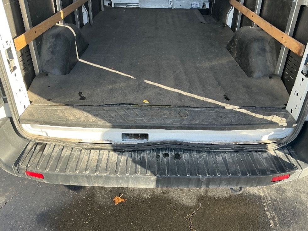 Cargo Van (Panel Van)-Light and Medium Duty Trucks-Ford-2022-Transit 250-Ogden-UT-88,032\n\t\tmiles-$ 37,000 - Image 10