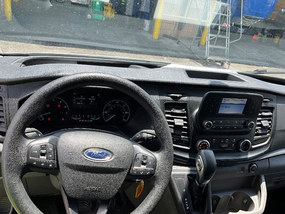 Cargo Van (Panel Van)-Light and Medium Duty Trucks-Ford-2022-Transit 250-Orlando-FL-70,993\n\t\tmiles-$ 38,000 - Image 18