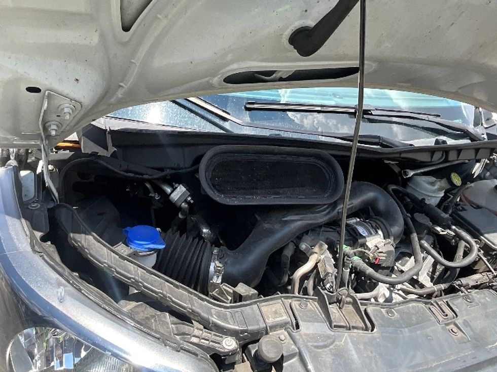 Cargo Van (Panel Van)-Light and Medium Duty Trucks-Ford-2022-Transit 250-Orlando-FL-70,993\n\t\tmiles-$ 38,000 - Image 23