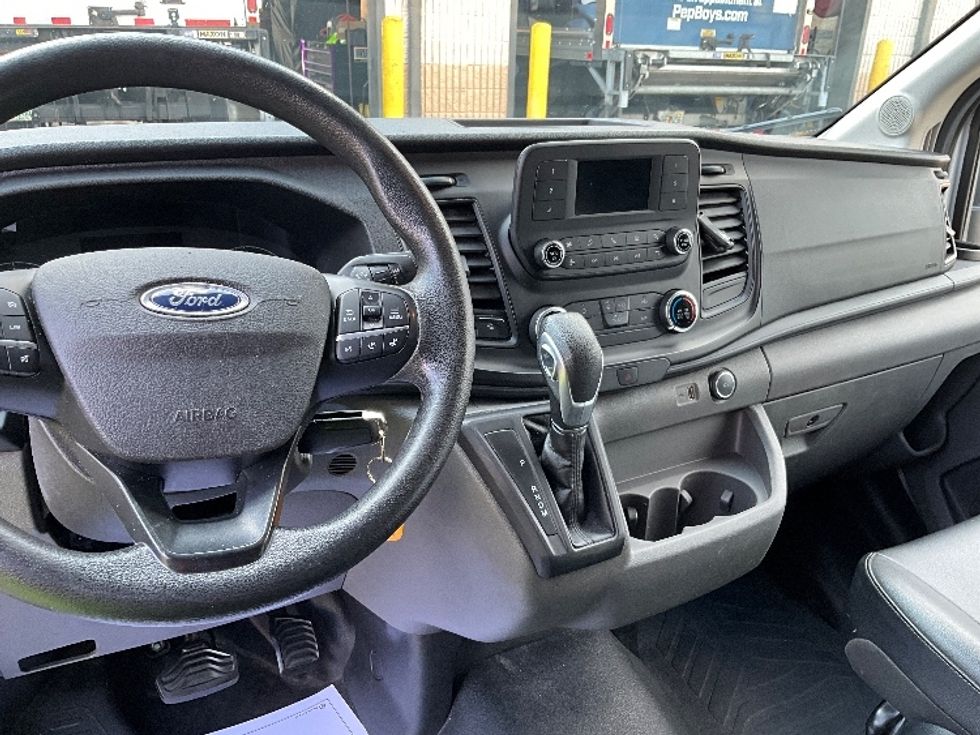 Cargo Van (Panel Van)-Light and Medium Duty Trucks-Ford-2022-Transit 250-Orlando-FL-88,908\n\t\tmiles-$ 36,000 - Image 18