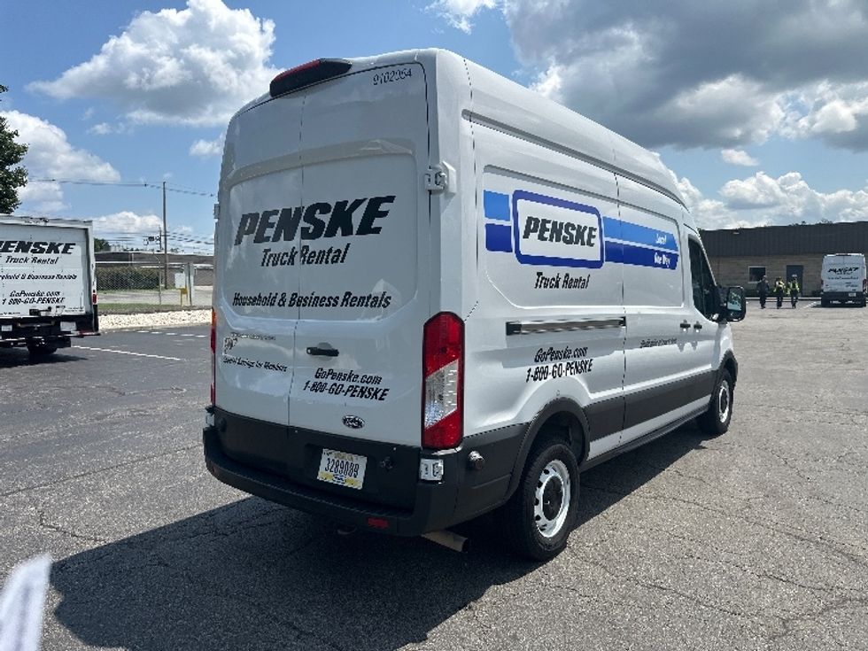 Cargo Van (Panel Van)-Light and Medium Duty Trucks-Ford-2022-Transit 250-Parsippany-NJ-117,545\n\t\tmiles-$ 33,750 - Image 13