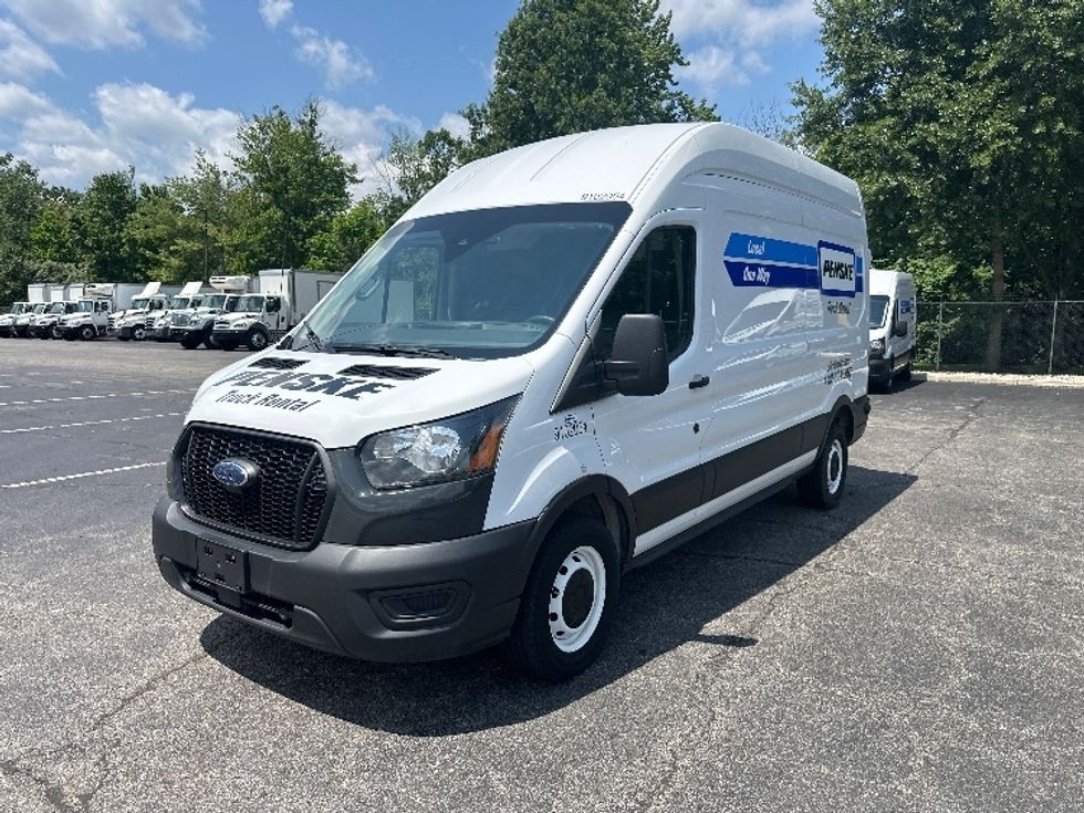 Cargo Van (Panel Van)-Light and Medium Duty Trucks-Ford-2022-Transit 250-Parsippany-NJ-117,545\n\t\tmiles-$ 33,750 - Image 3