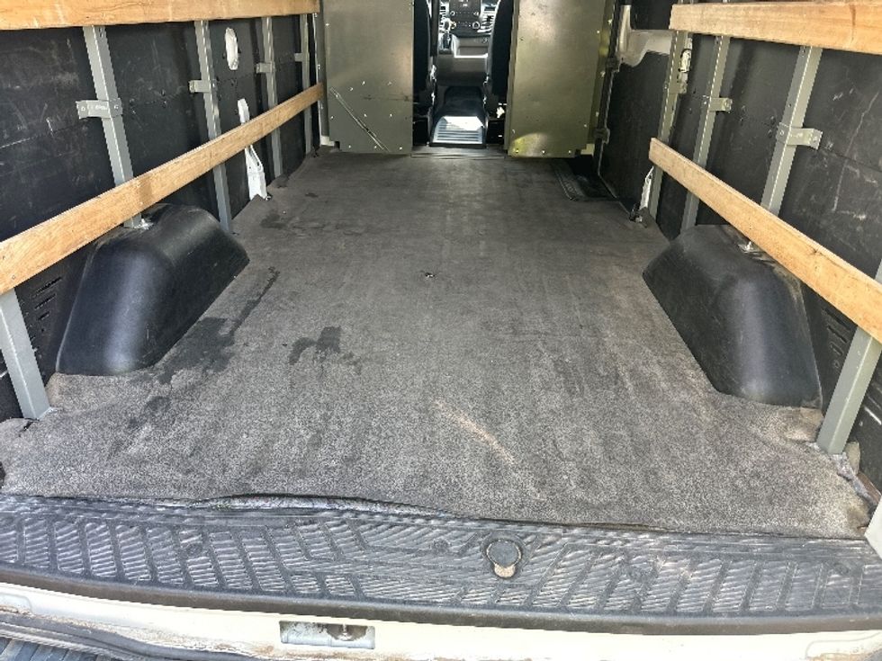 Cargo Van (Panel Van)-Light and Medium Duty Trucks-Ford-2022-Transit 250-Parsippany-NJ-117,545\n\t\tmiles-$ 33,750 - Image 9