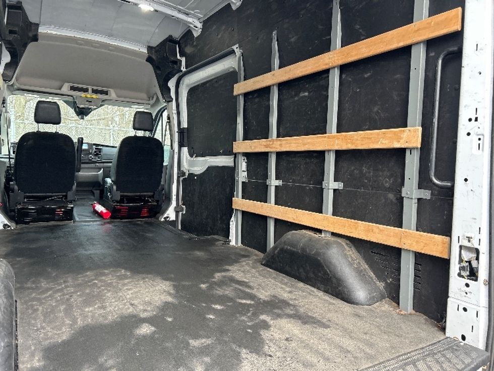 Cargo Van (Panel Van)-Light and Medium Duty Trucks-Ford-2022-Transit 250-Parsippany-NJ-140,932\n\t\tmiles-$ 29,000 - Image 12