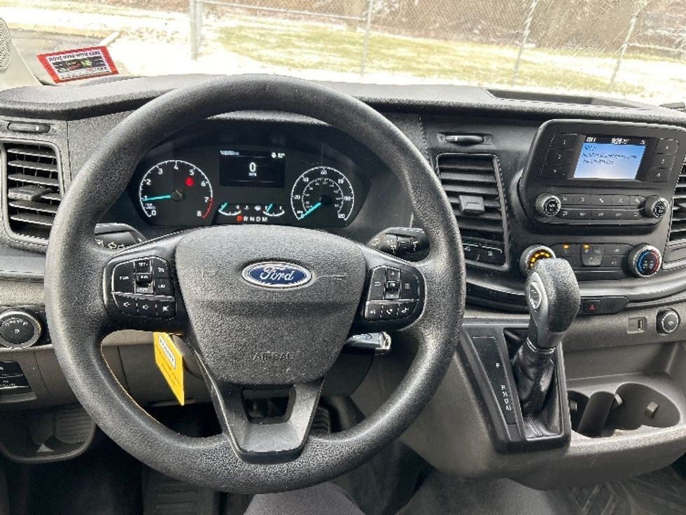 Cargo Van (Panel Van)-Light and Medium Duty Trucks-Ford-2022-Transit 250-Parsippany-NJ-140,932\n\t\tmiles-$ 29,000 - Image 17