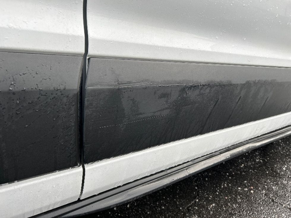 Cargo Van (Panel Van)-Light and Medium Duty Trucks-Ford-2022-Transit 250-Parsippany-NJ-140,932\n\t\tmiles-$ 29,000 - Image 25