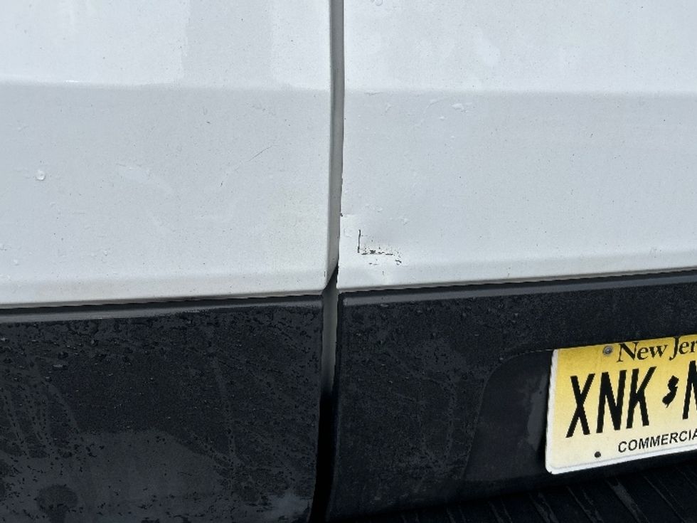 Cargo Van (Panel Van)-Light and Medium Duty Trucks-Ford-2022-Transit 250-Parsippany-NJ-140,932\n\t\tmiles-$ 29,000 - Image 29