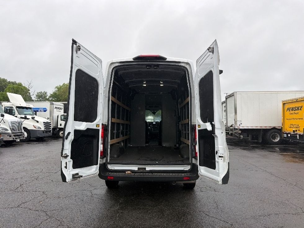 Cargo Van (Panel Van)-Light and Medium Duty Trucks-Ford-2022-Transit 250-Parsippany-NJ-63,605\n\t\tmiles-$ 39,750 - Image 9
