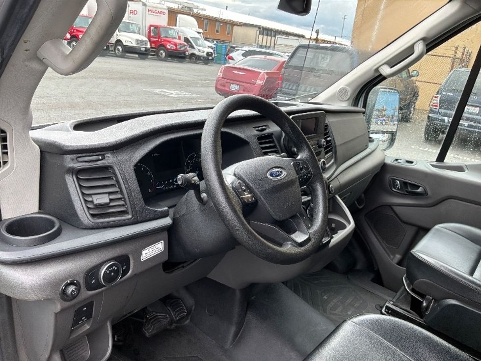 Cargo Van (Panel Van)-Light and Medium Duty Trucks-Ford-2022-Transit 250-Pasco-WA-171,458\n\t\tmiles-$ 25,750 - Image 16