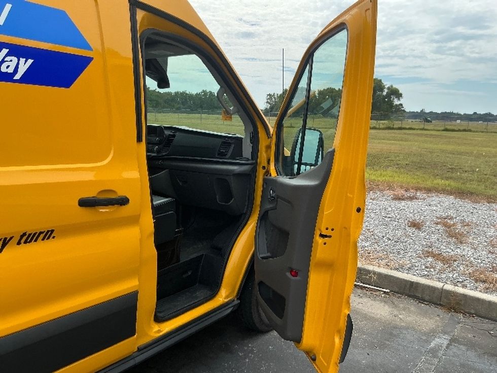 Cargo Van (Panel Van)-Light and Medium Duty Trucks-Ford-2022-Transit 250-Pensacola-FL-100,572\n\t\tmiles-$ 30,750 - Image 17