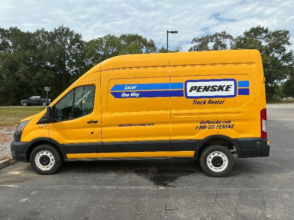 Cargo Van (Panel Van)-Light and Medium Duty Trucks-Ford-2022-Transit 250-Pensacola-FL-100,572\n\t\tmiles-$ 30,750 - Image 4