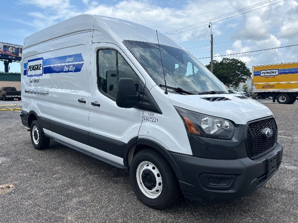 Cargo Van (Panel Van)-Light and Medium Duty Trucks-Ford-2022-Transit 250-Pensacola-FL-133,043\n\t\tmiles-$ 30,000 - Image 1