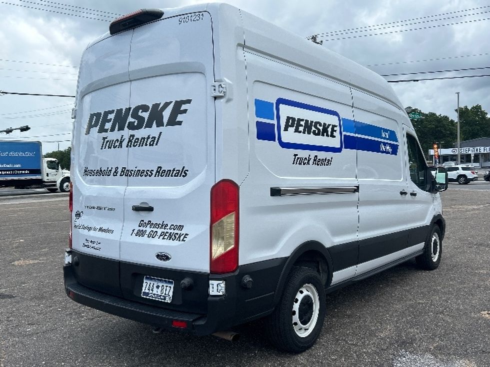 Cargo Van (Panel Van)-Light and Medium Duty Trucks-Ford-2022-Transit 250-Pensacola-FL-133,043\n\t\tmiles-$ 30,000 - Image 13