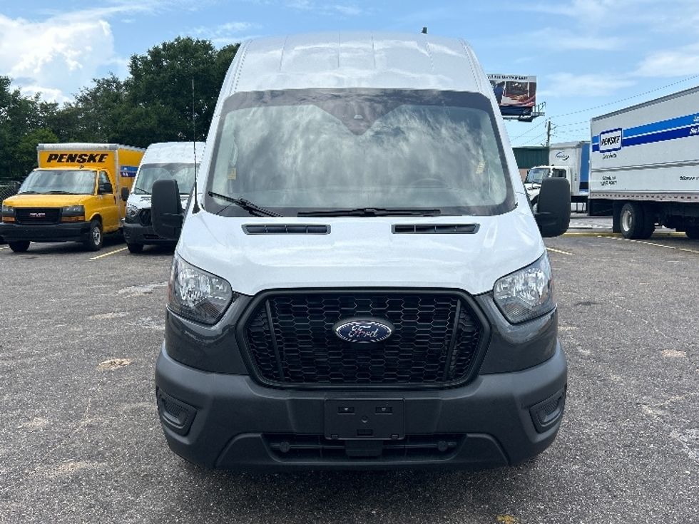 Cargo Van (Panel Van)-Light and Medium Duty Trucks-Ford-2022-Transit 250-Pensacola-FL-133,043\n\t\tmiles-$ 30,000 - Image 2