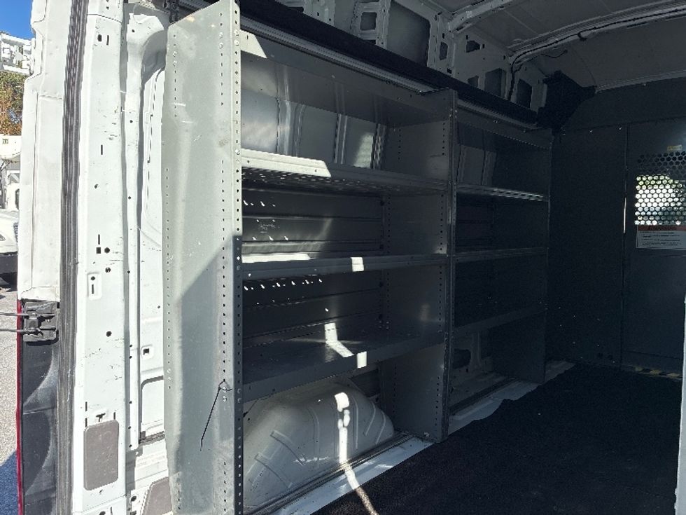 Cargo Van (Panel Van)-Light and Medium Duty Trucks-Ford-2022-Transit 250-Pensacola-FL-133,111\n\t\tmiles-$ 31,000 - Image 10