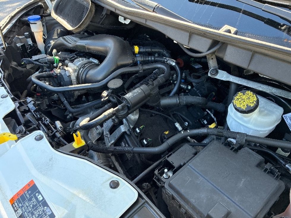 Cargo Van (Panel Van)-Light and Medium Duty Trucks-Ford-2022-Transit 250-Pensacola-FL-133,111\n\t\tmiles-$ 31,000 - Image 23