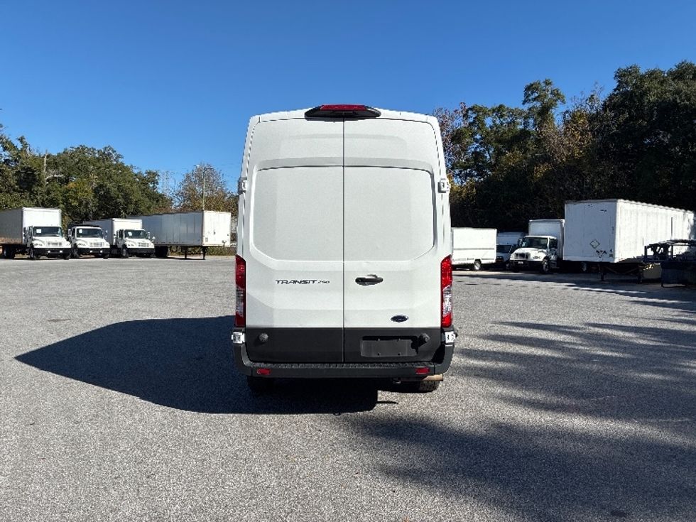Cargo Van (Panel Van)-Light and Medium Duty Trucks-Ford-2022-Transit 250-Pensacola-FL-133,111\n\t\tmiles-$ 31,000 - Image 7