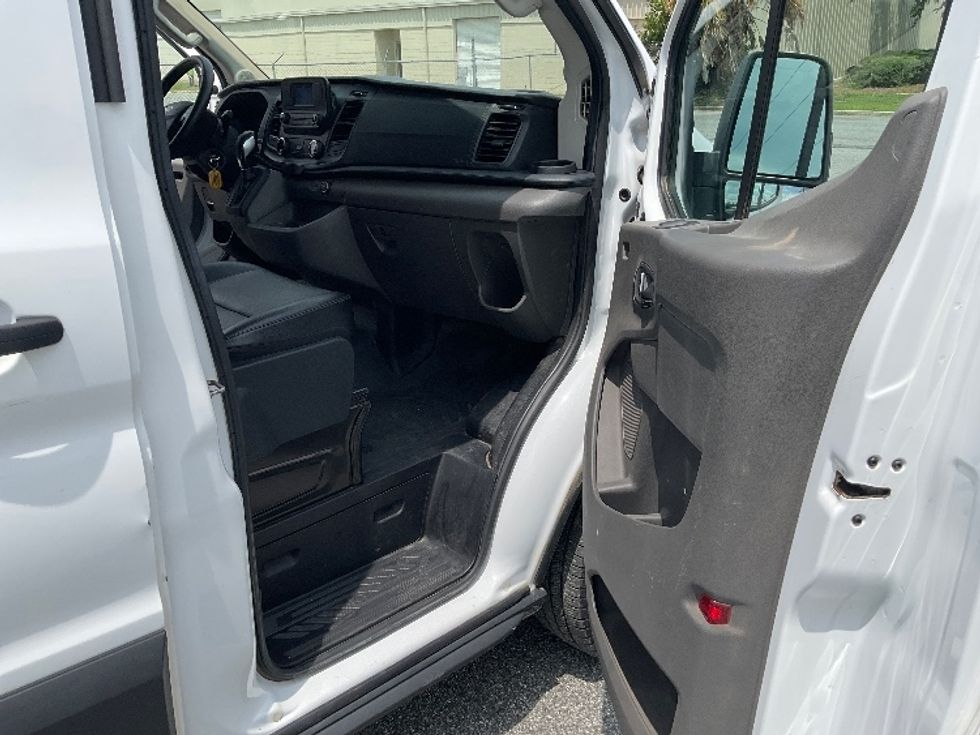 Cargo Van (Panel Van)-Light and Medium Duty Trucks-Ford-2022-Transit 250-Pensacola-FL-167,498\n\t\tmiles-$ 24,750 - Image 18