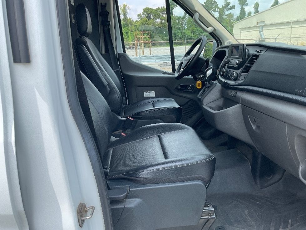 Cargo Van (Panel Van)-Light and Medium Duty Trucks-Ford-2022-Transit 250-Pensacola-FL-167,498\n\t\tmiles-$ 24,750 - Image 20