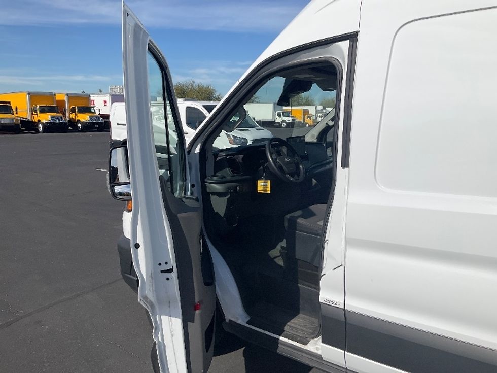Cargo Van (Panel Van)-Light and Medium Duty Trucks-Ford-2022-Transit 250-Phoenix-AZ-41,707\n\t\tmiles-$ 43,250 - Image 16
