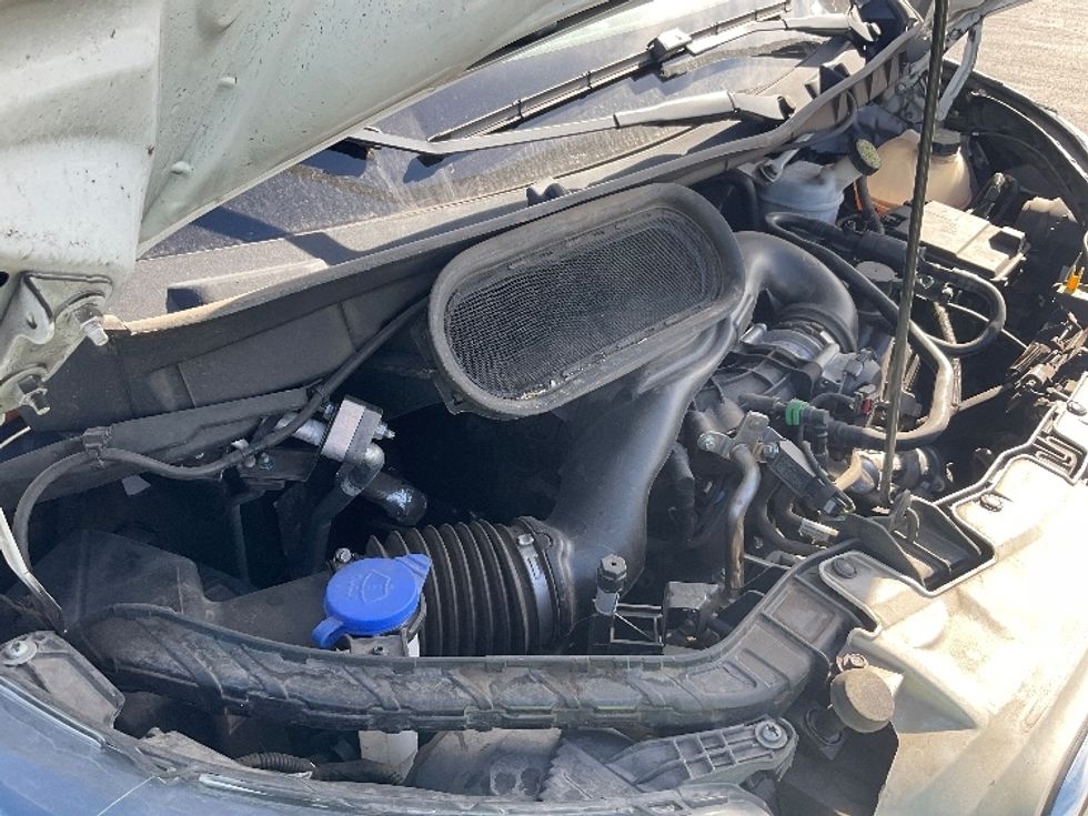 Cargo Van (Panel Van)-Light and Medium Duty Trucks-Ford-2022-Transit 250-Phoenix-AZ-41,707\n\t\tmiles-$ 43,250 - Image 23