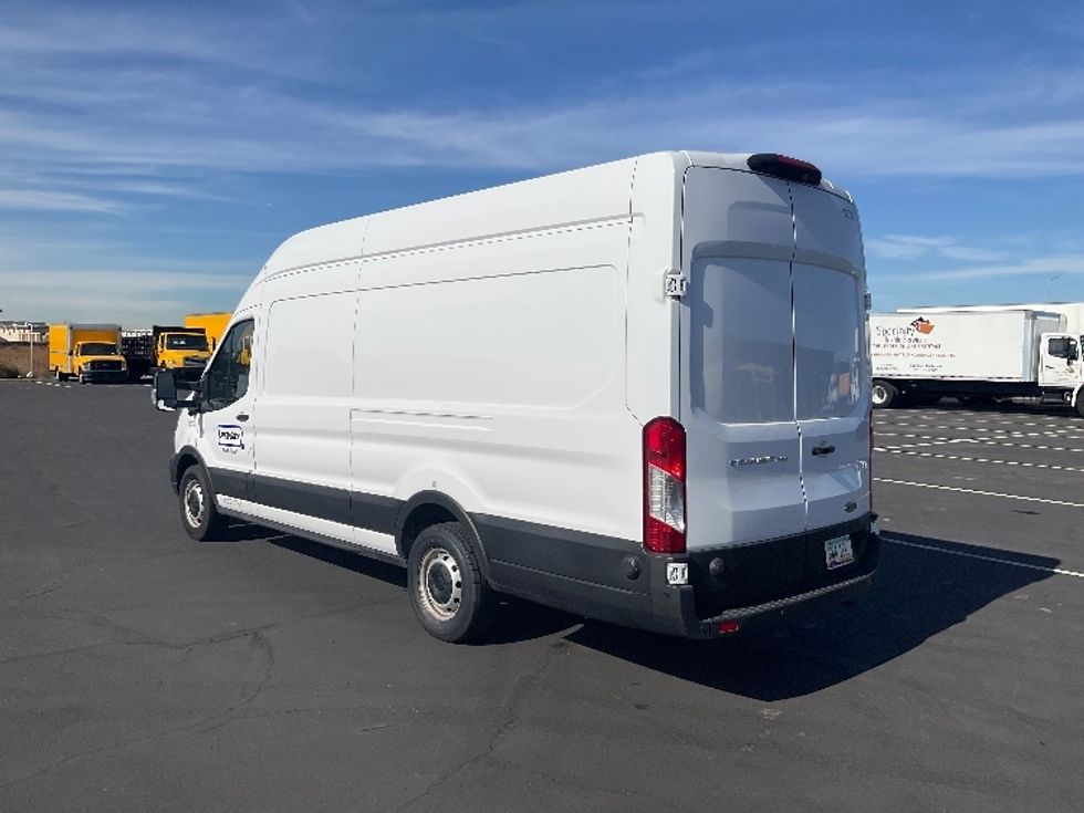 Cargo Van (Panel Van)-Light and Medium Duty Trucks-Ford-2022-Transit 250-Phoenix-AZ-41,707\n\t\tmiles-$ 43,250 - Image 6