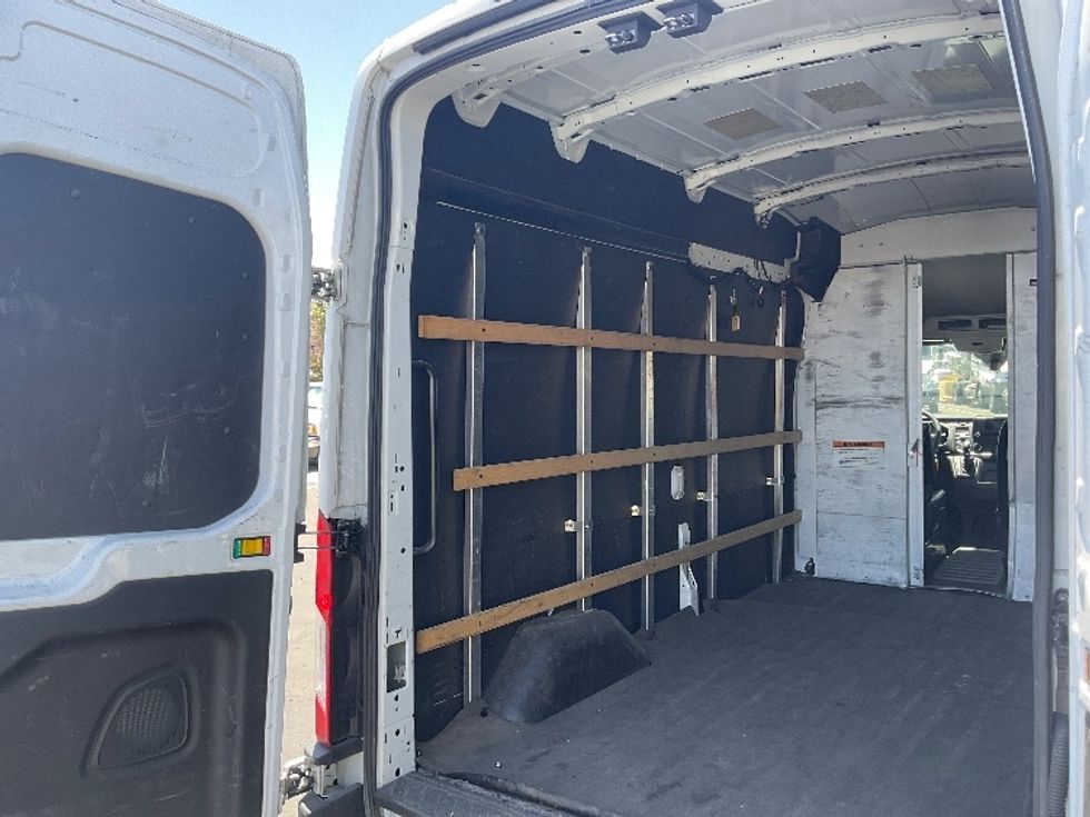 Cargo Van (Panel Van)-Light and Medium Duty Trucks-Ford-2022-Transit 250-Phoenix-AZ-89,010\n\t\tmiles-$ 37,250 - Image 11