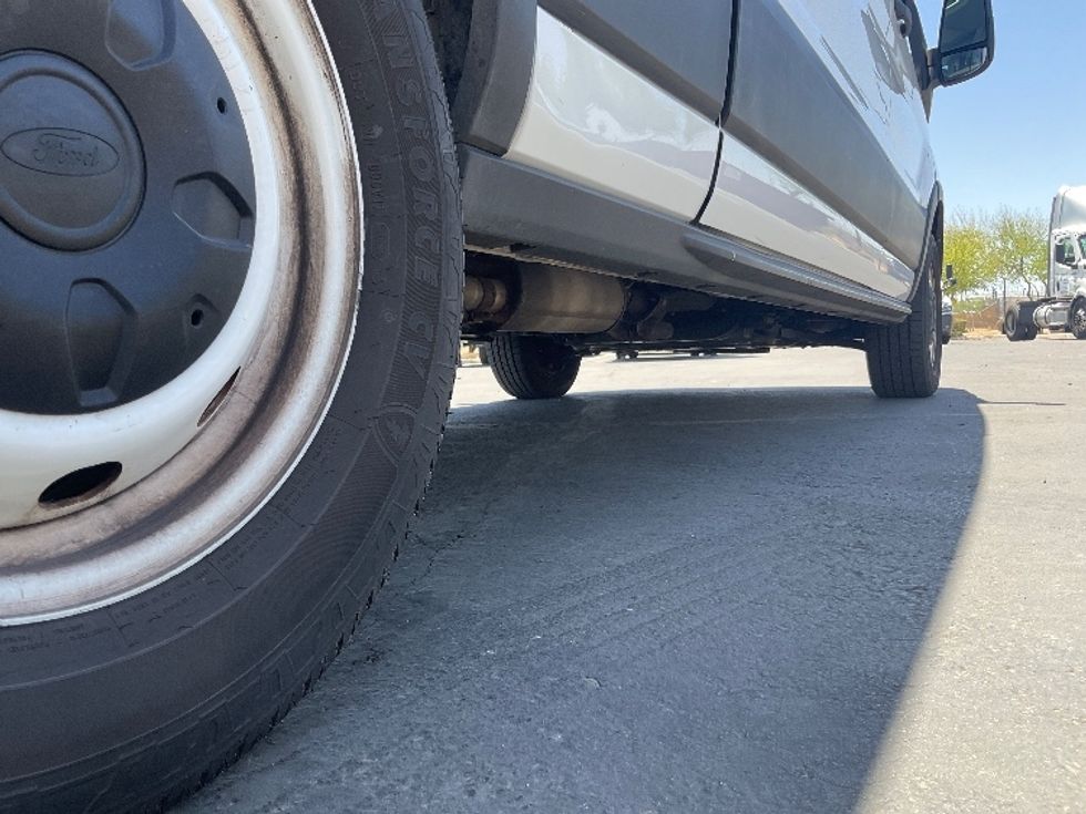 Cargo Van (Panel Van)-Light and Medium Duty Trucks-Ford-2022-Transit 250-Phoenix-AZ-89,010\n\t\tmiles-$ 37,250 - Image 14