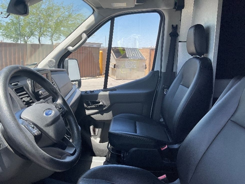 Cargo Van (Panel Van)-Light and Medium Duty Trucks-Ford-2022-Transit 250-Phoenix-AZ-89,010\n\t\tmiles-$ 37,250 - Image 19